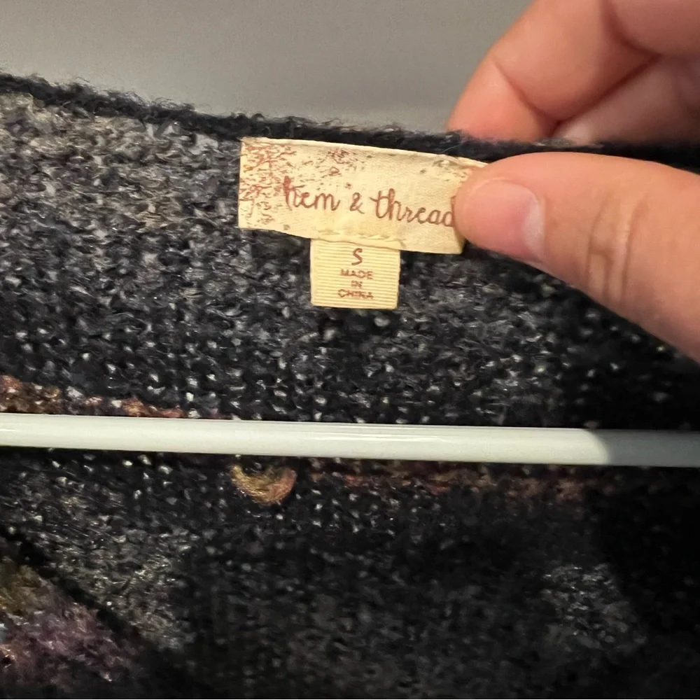 ROOLEE (hem and thread) sweater sz S - Picture 3 of 4